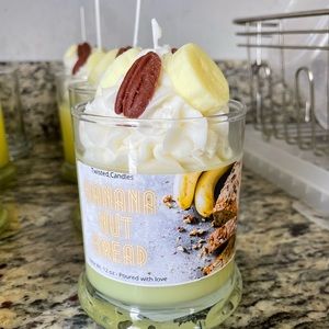 Banana nut bread candle